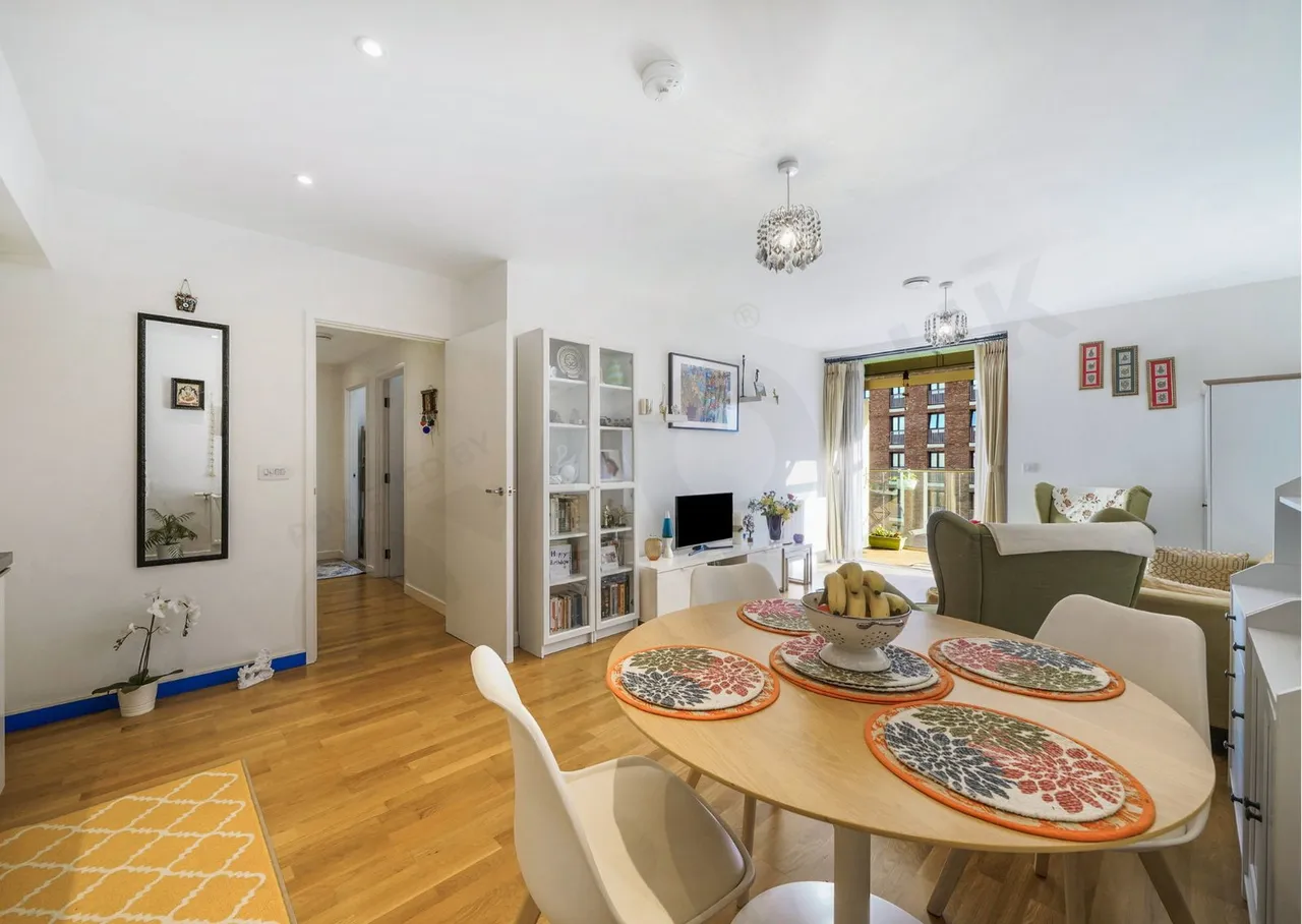 Park Royal, North West London, NW10 7FR, photo 10
