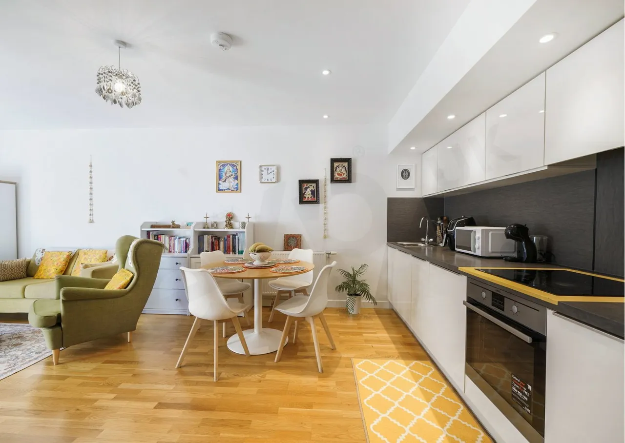Park Royal, North West London, NW10 7FR, photo 9