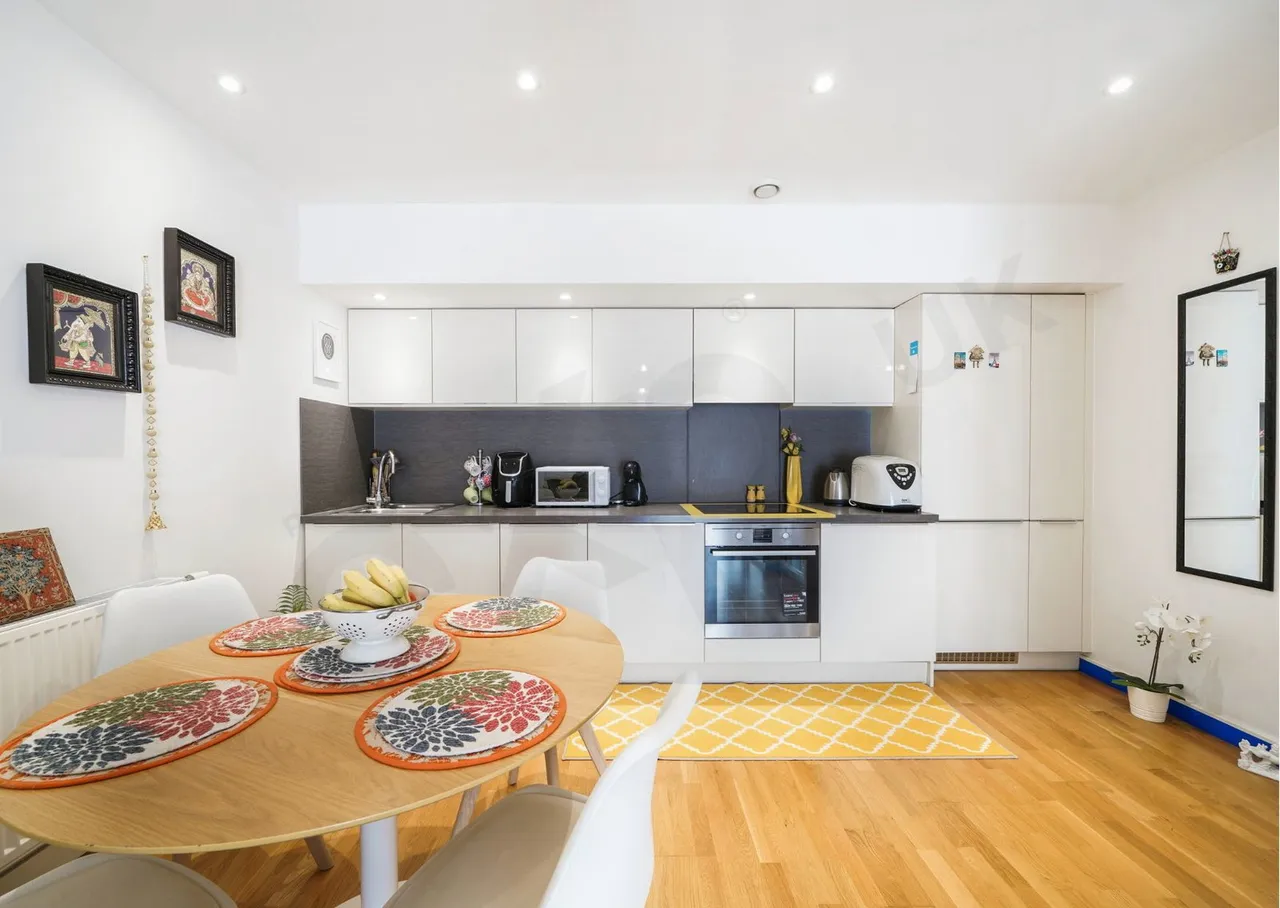Park Royal, North West London, NW10 7FR, photo 8