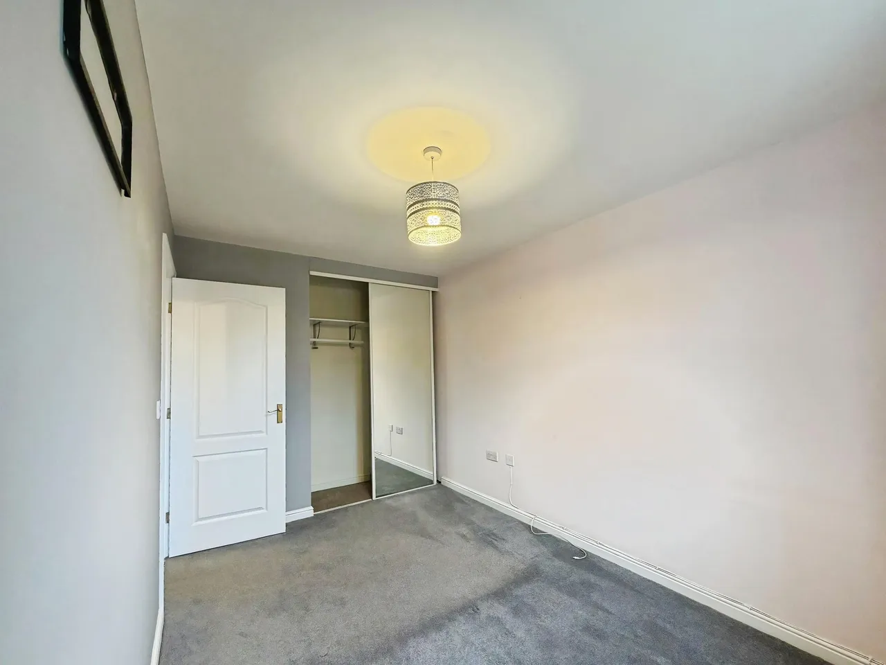 Y Cilffordd CAERPHILLY, CF83, photo 10