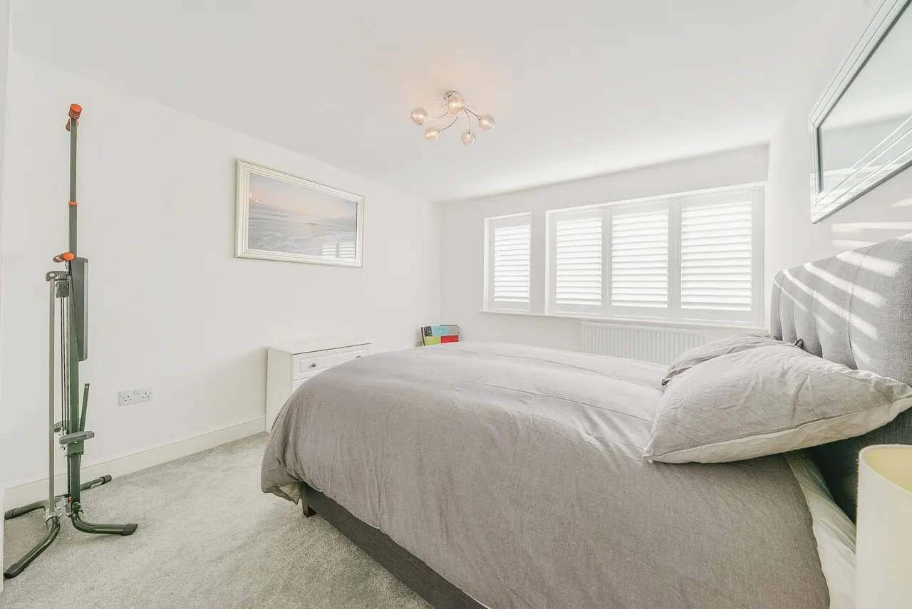 143 Icknield Way, Letchworth Garden City, photo 10