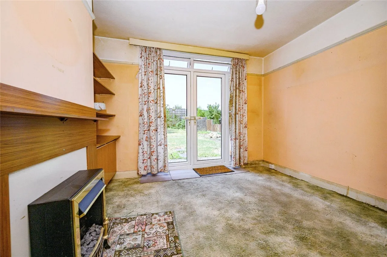 Liscombe Road, Dunstable, Bedfordshire, LU5, photo 5