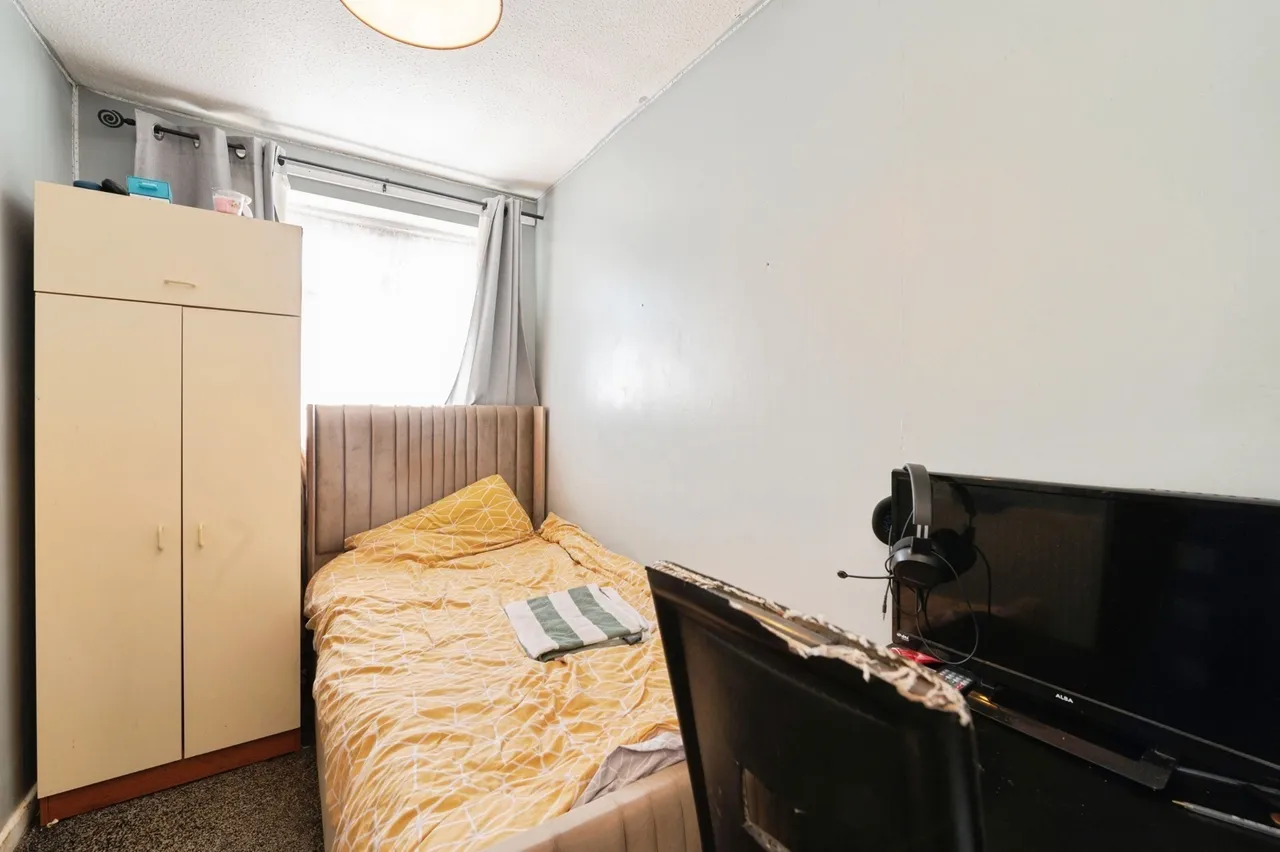 Parker Avenue, Tilbury, Essex, RM18, photo 15
