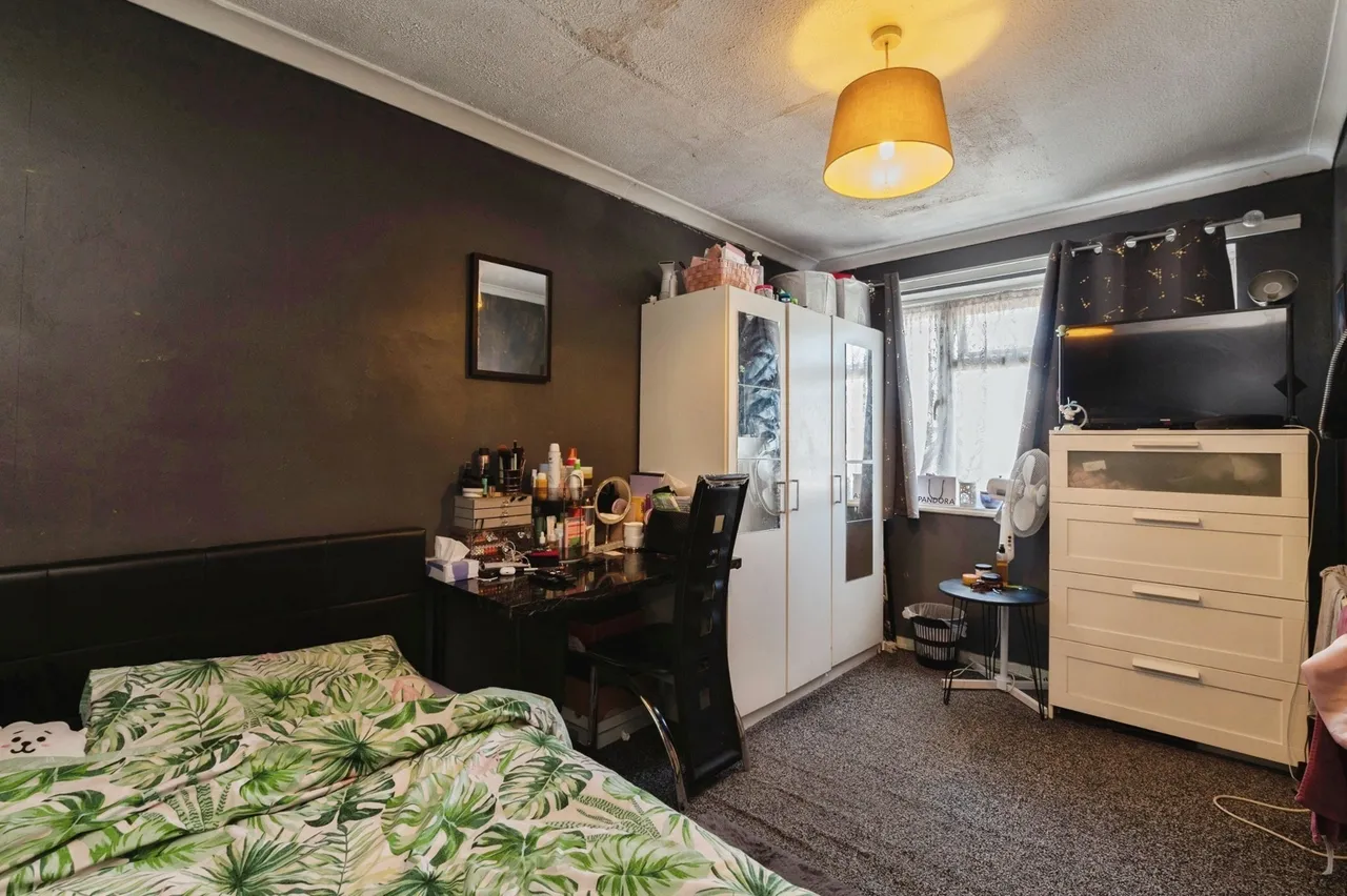 Parker Avenue, Tilbury, Essex, RM18, photo 13