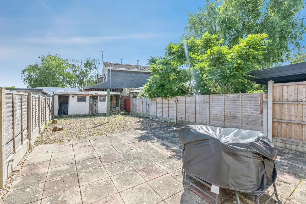 Parker Avenue, Tilbury, Essex, RM18, photo 16