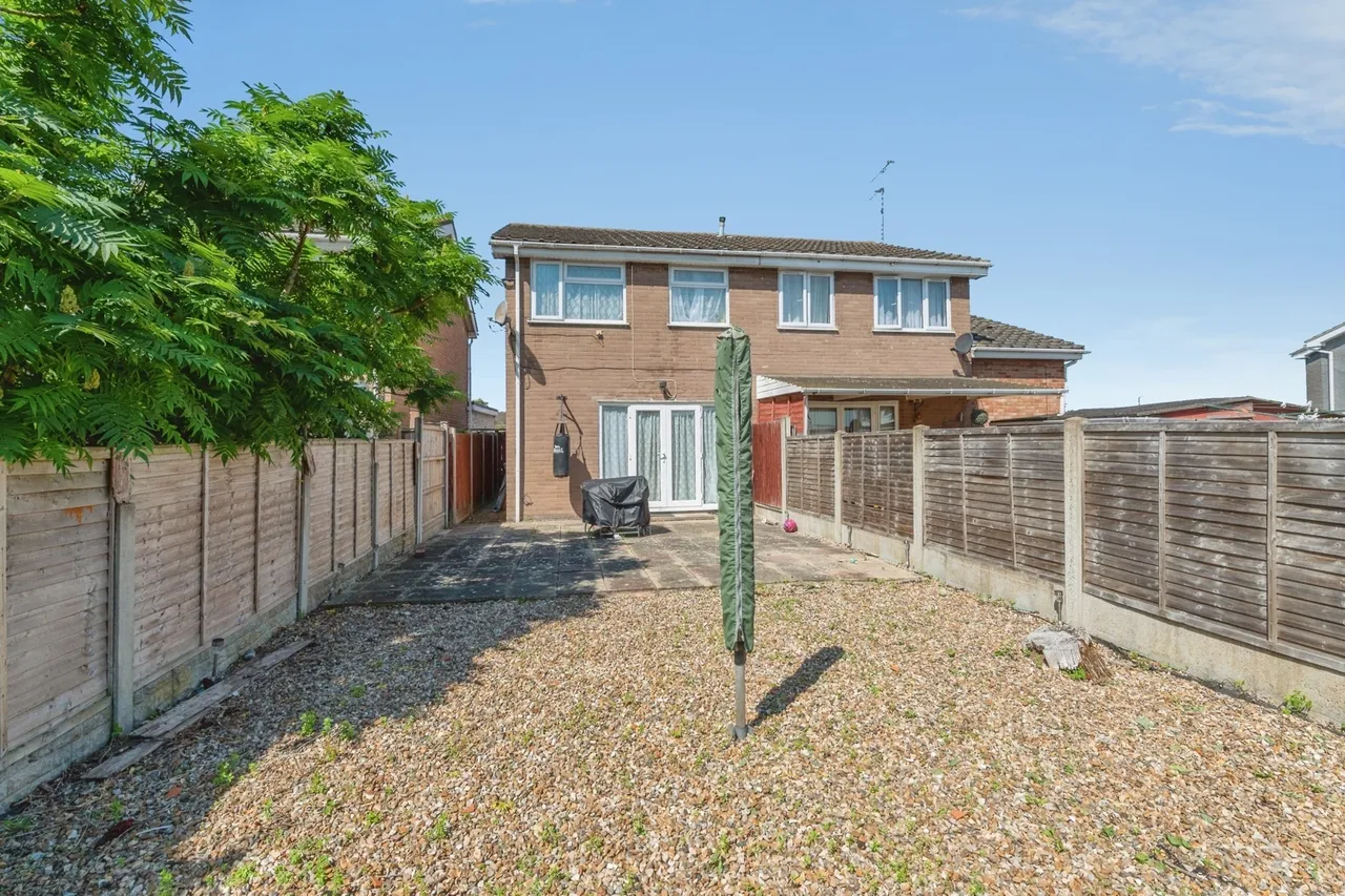Parker Avenue, Tilbury, Essex, RM18, photo 4