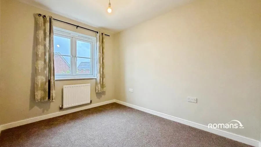 Wiltshire Crescent, Basingstoke, RG22, photo 10
