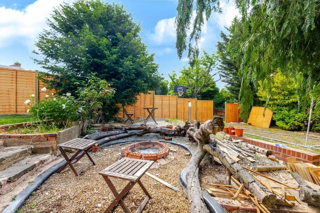 Briton Hill Road, Sanderstead, photo 31