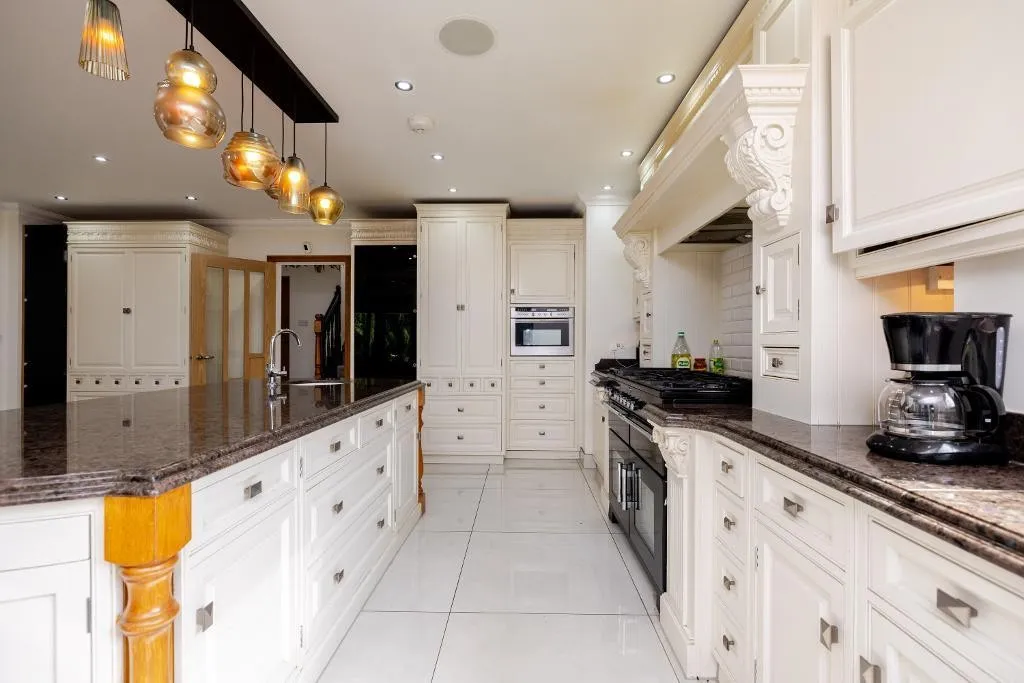 Briton Hill Road, Sanderstead, photo 6