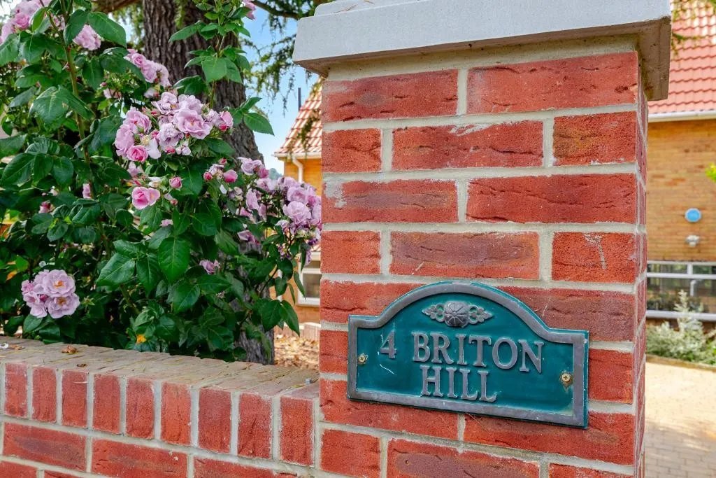 Briton Hill Road, Sanderstead, photo 33