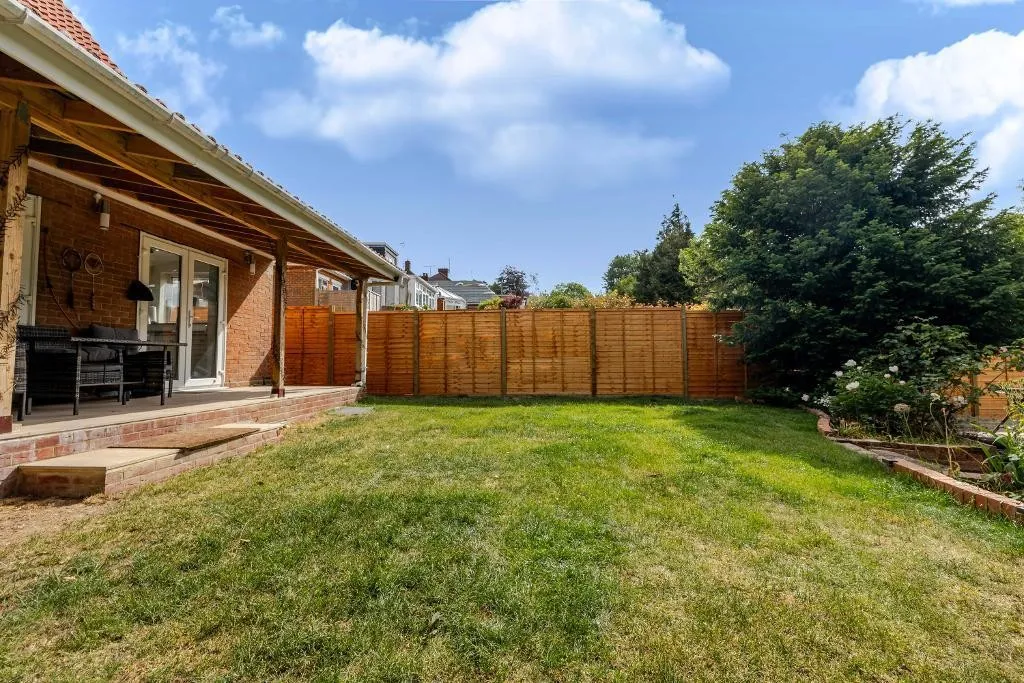 Briton Hill Road, Sanderstead, photo 28