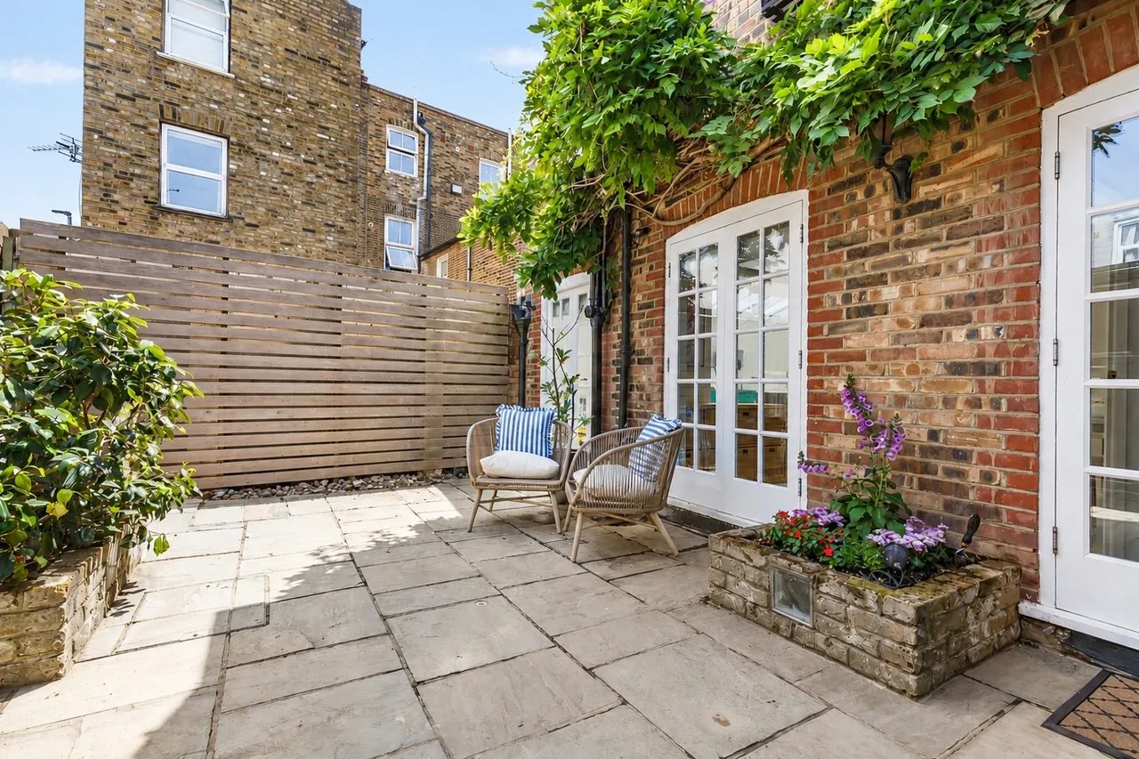 The Coach House, Winfrith Road, Earlsfield, London, SW18, photo 9