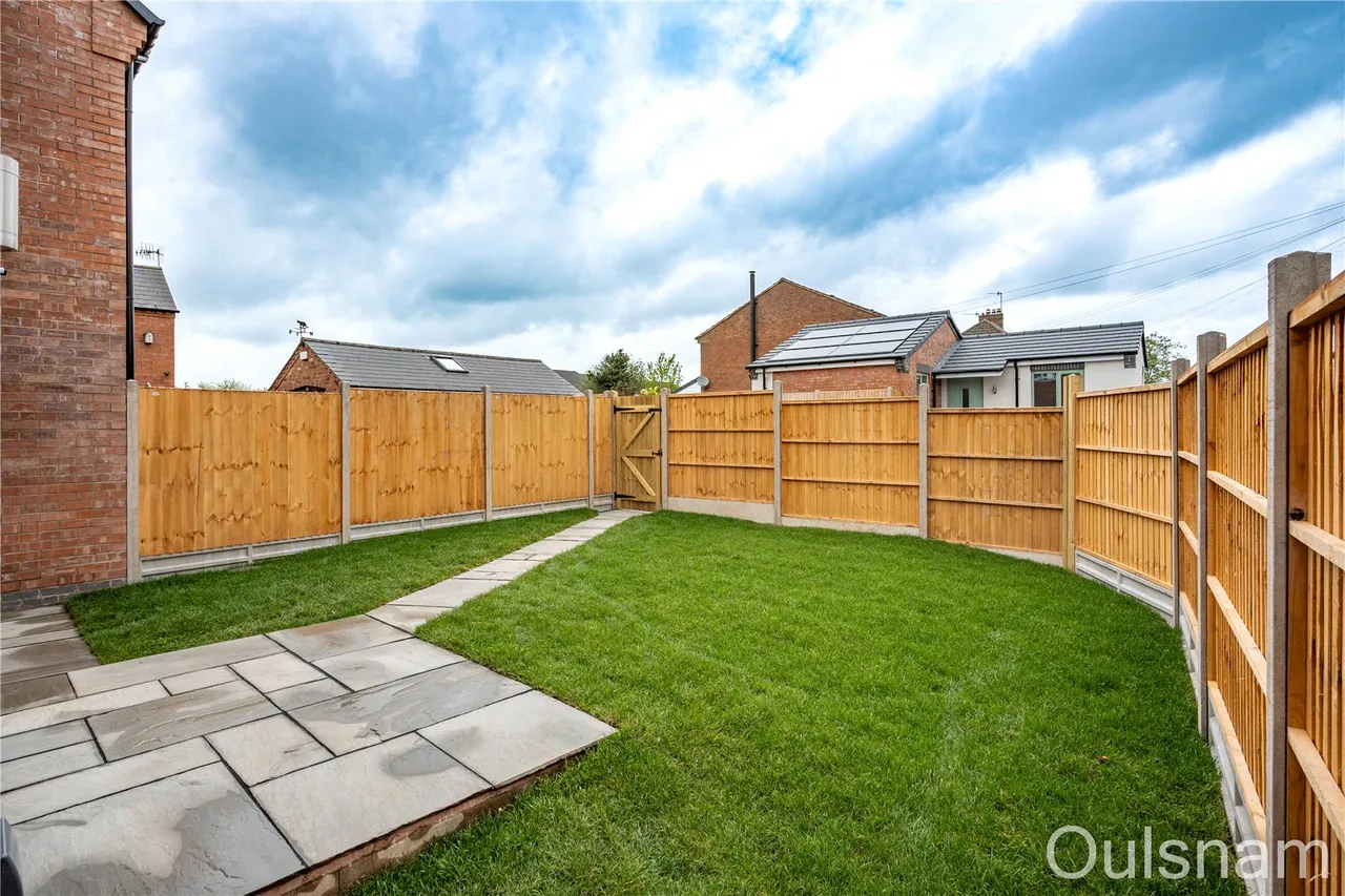Barley Mow Lane, Catshill, Bromsgrove, Worcestershire, B61 0LU, photo 16