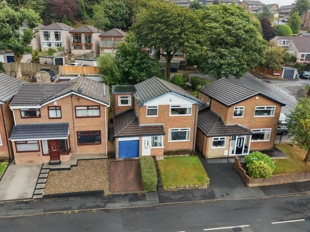 Lobden Crescent Whitworth, Rochdale OL12 8PU, photo 22