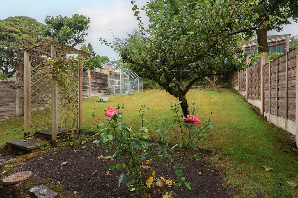 Lobden Crescent Whitworth, Rochdale OL12 8PU, photo 20