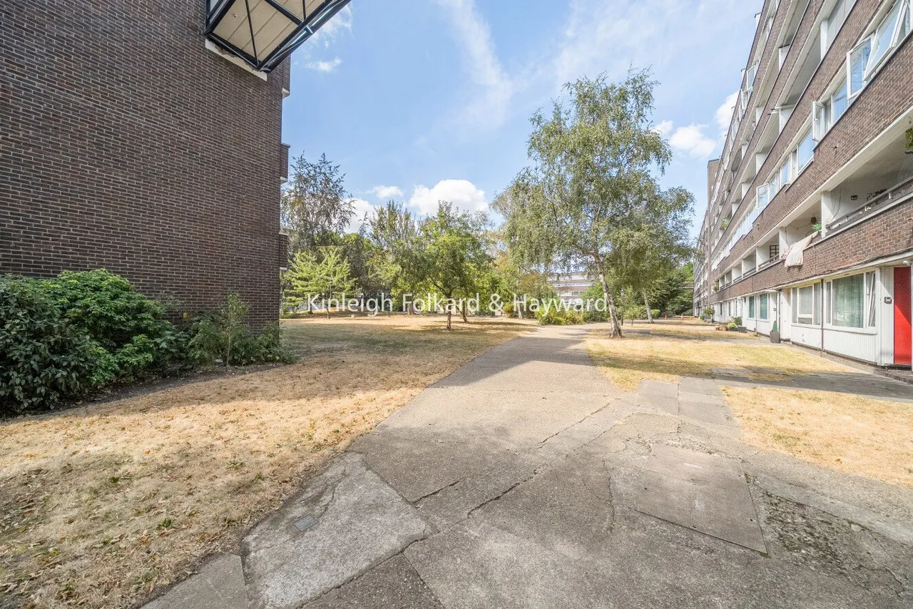 Fair Acres, Bromley, Kent, BR2, photo 10