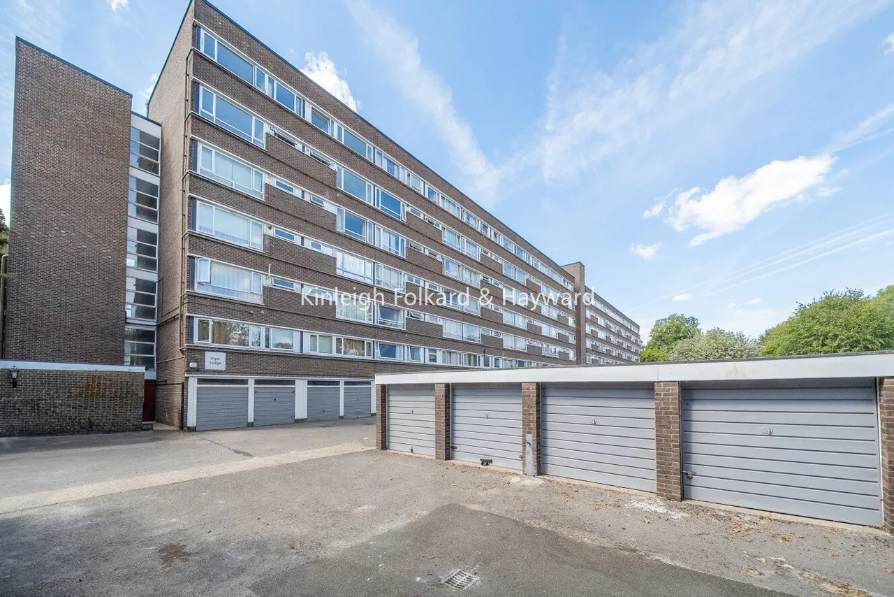Fair Acres, Bromley, Kent, BR2, photo 11