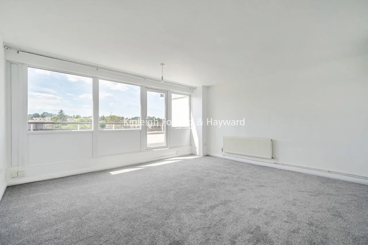 Fair Acres, Bromley, Kent, BR2, photo 2