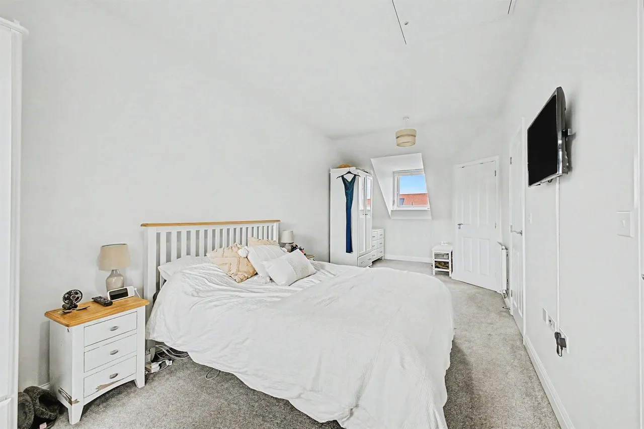 Stratford Drive, Overstone, Northampton, photo 9