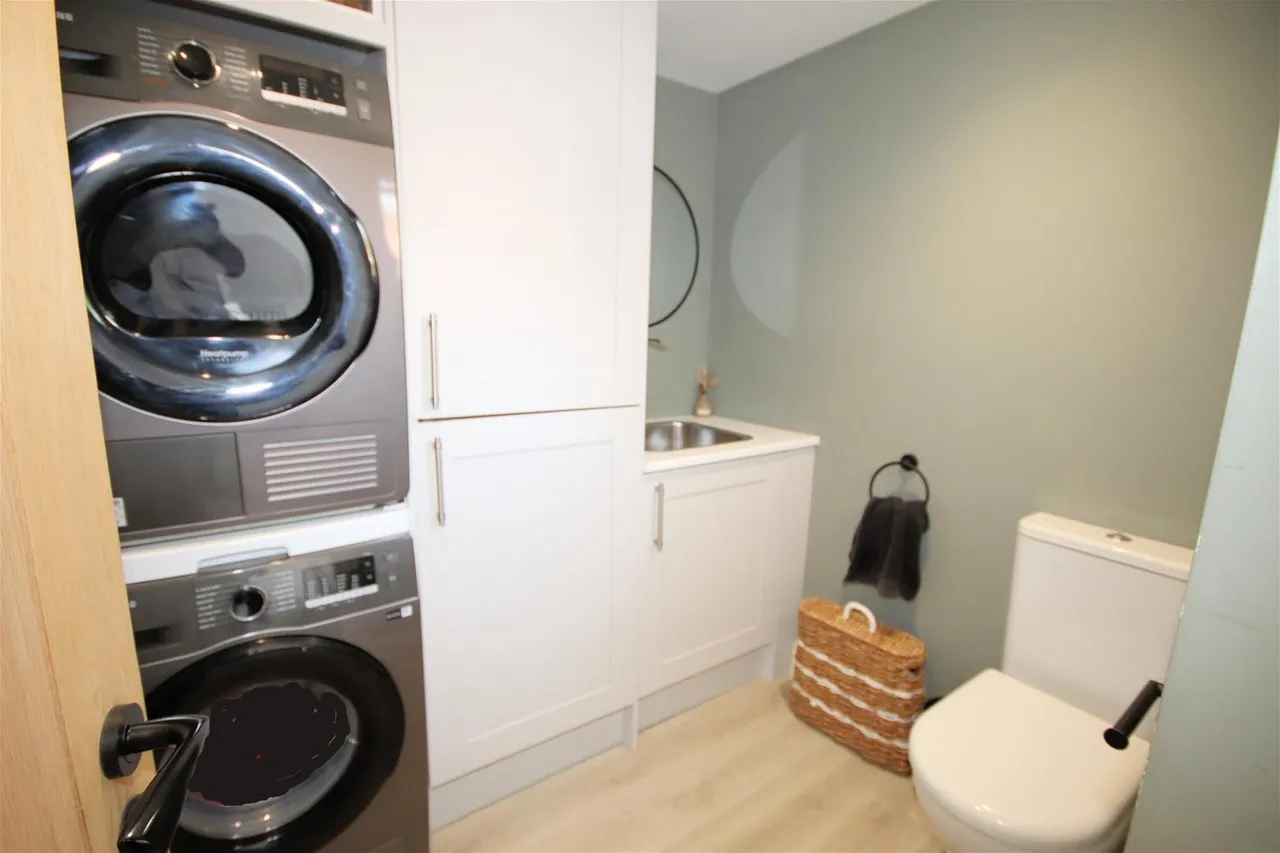 Bradford Way, Toddington, Bedfordshire LU5 6EE, photo 12