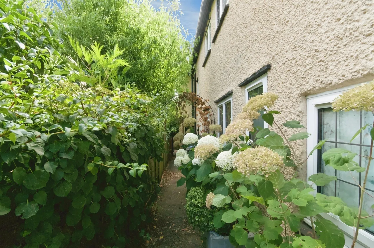 Andros Close, South Chailey, BN8, photo 14