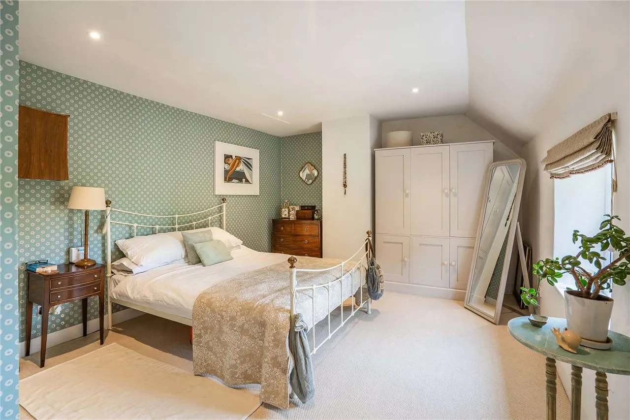 Church Road, Quenington, Cirencester, Gloucestershire, GL7 5BL, photo 9