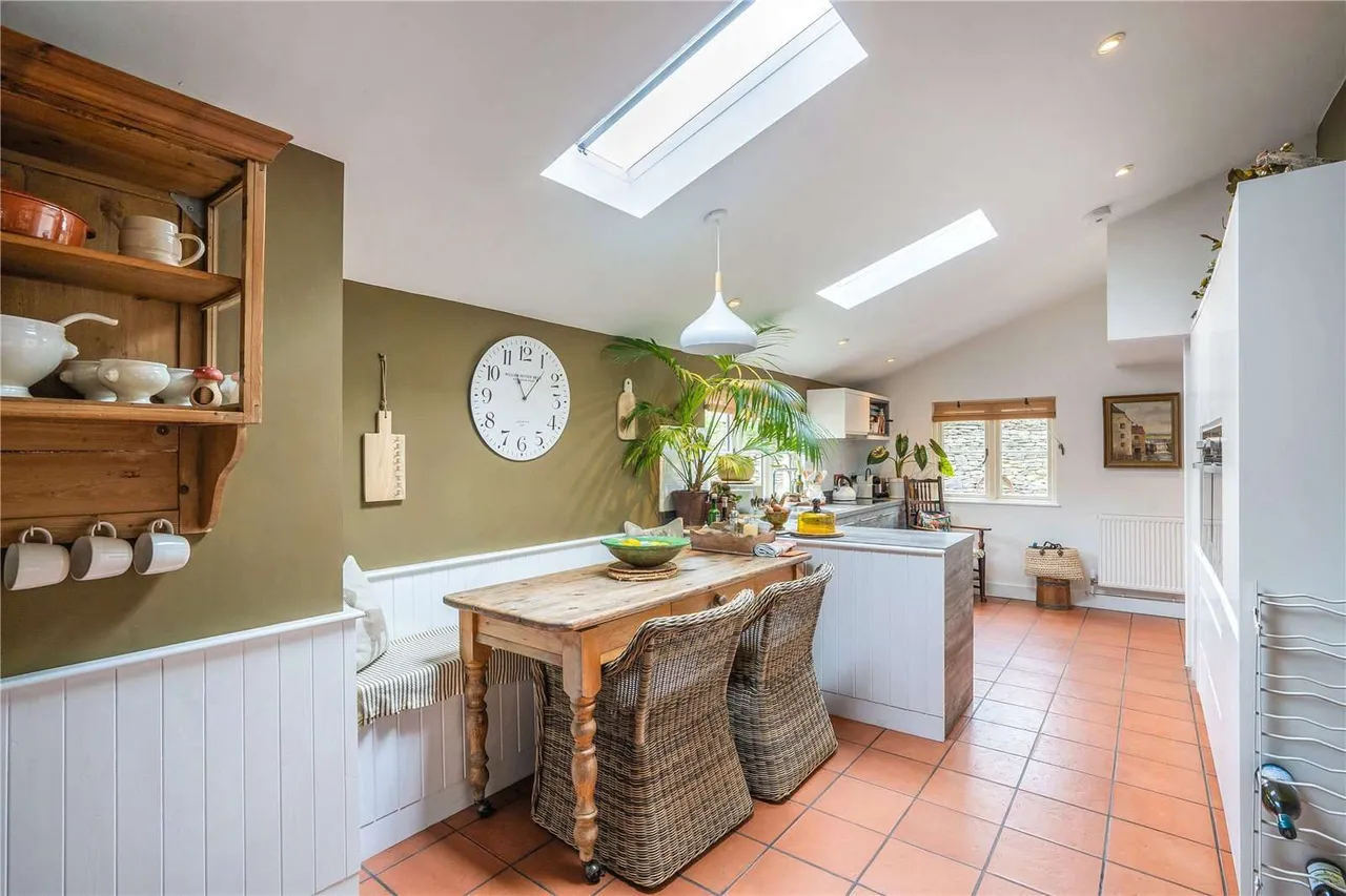 Church Road, Quenington, Cirencester, Gloucestershire, GL7 5BL, photo 6