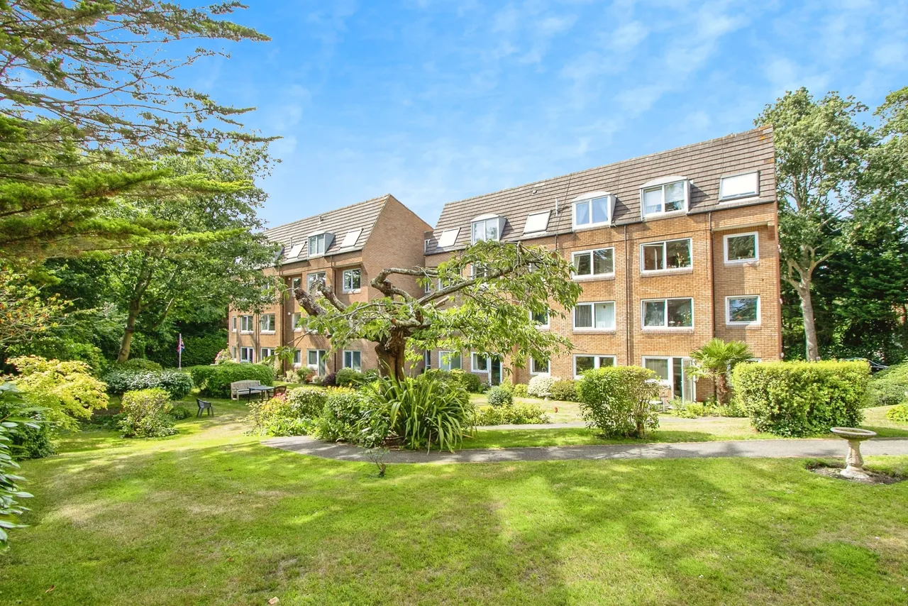 2 bed flat for sale, Wimborne Road, Bournemouth, BH2