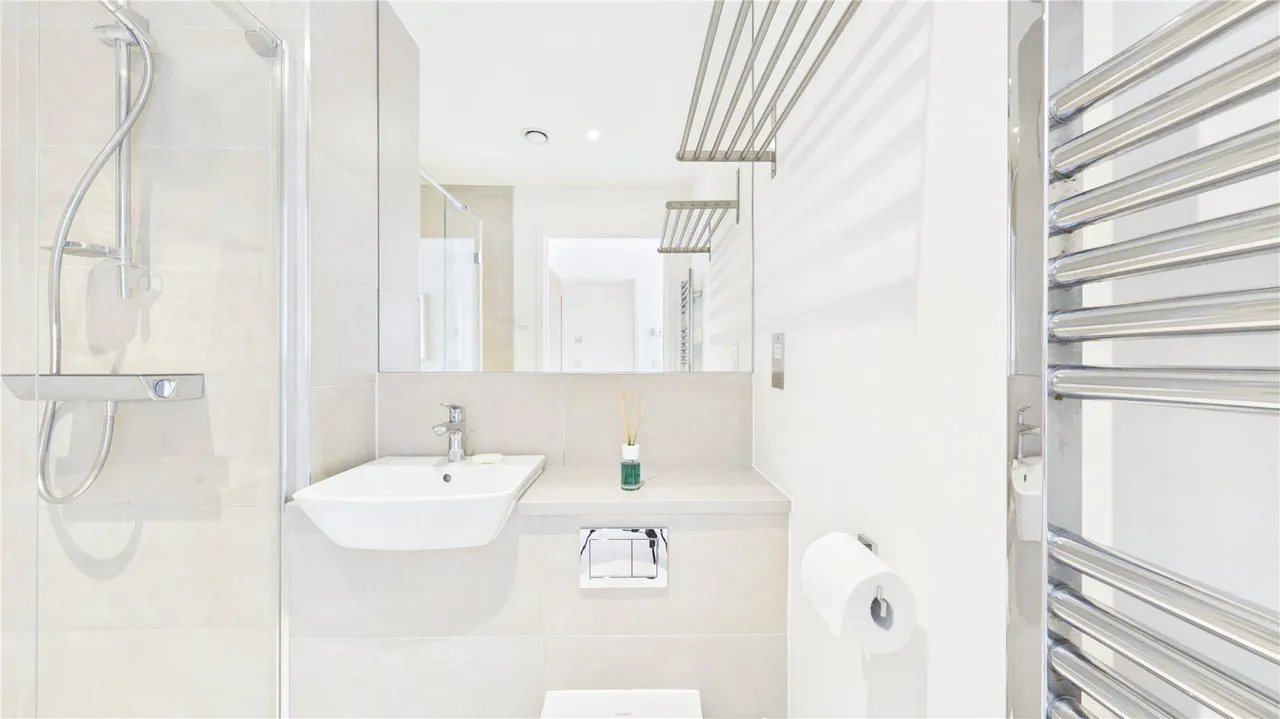 Somerset Place, 10 Brixton Hill, London, SW2, photo 12