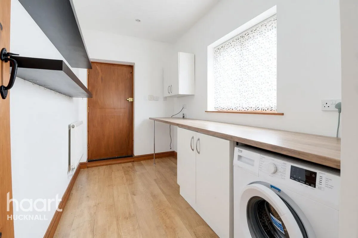 Watnall Road, Nottingham, NG15, photo 10