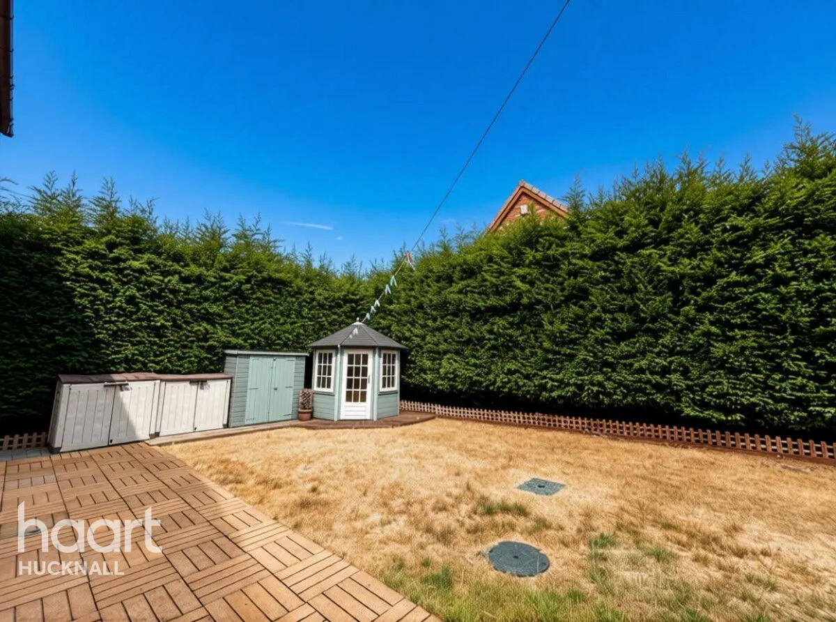 Watnall Road, Nottingham, NG15, photo 25