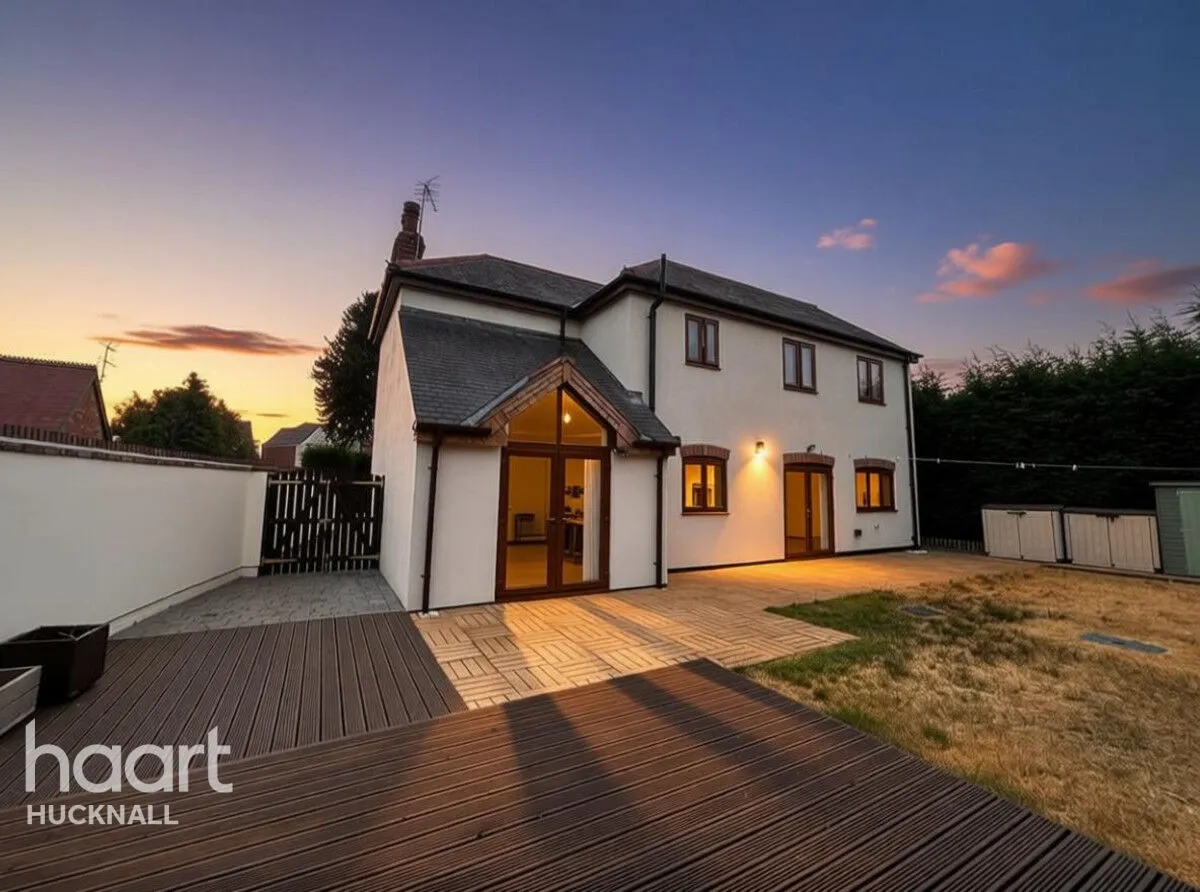 Watnall Road, Nottingham, NG15, photo 24