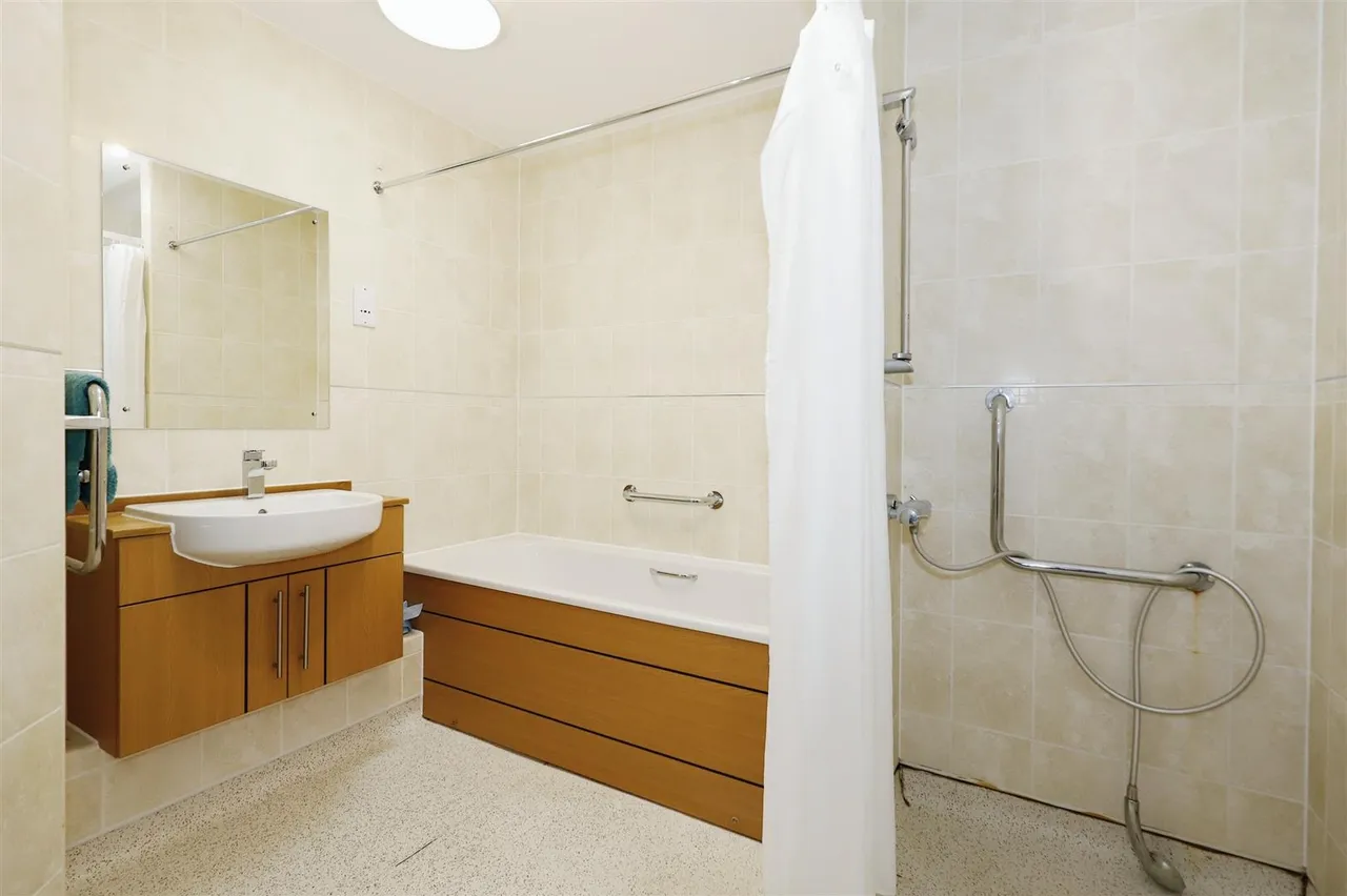 Salop Street, Bridgnorth, WV16, photo 13