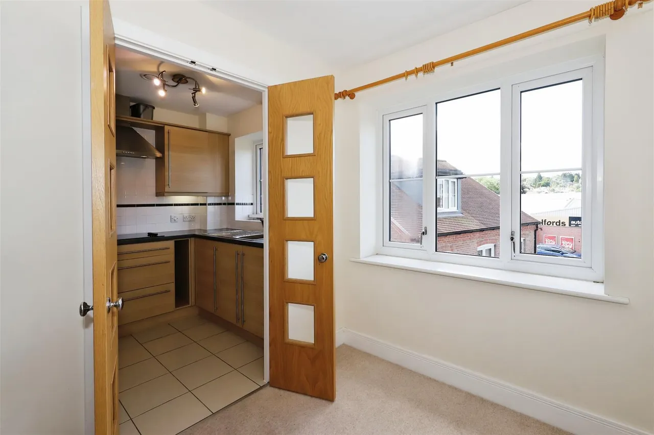 Salop Street, Bridgnorth, WV16, photo 3