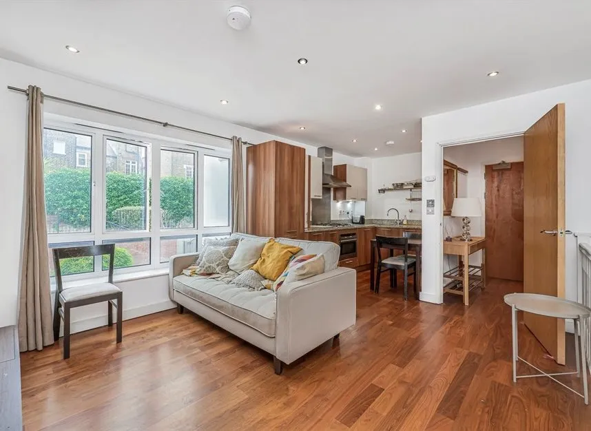 Kelvedon Road, Fulham, SW6, photo 2