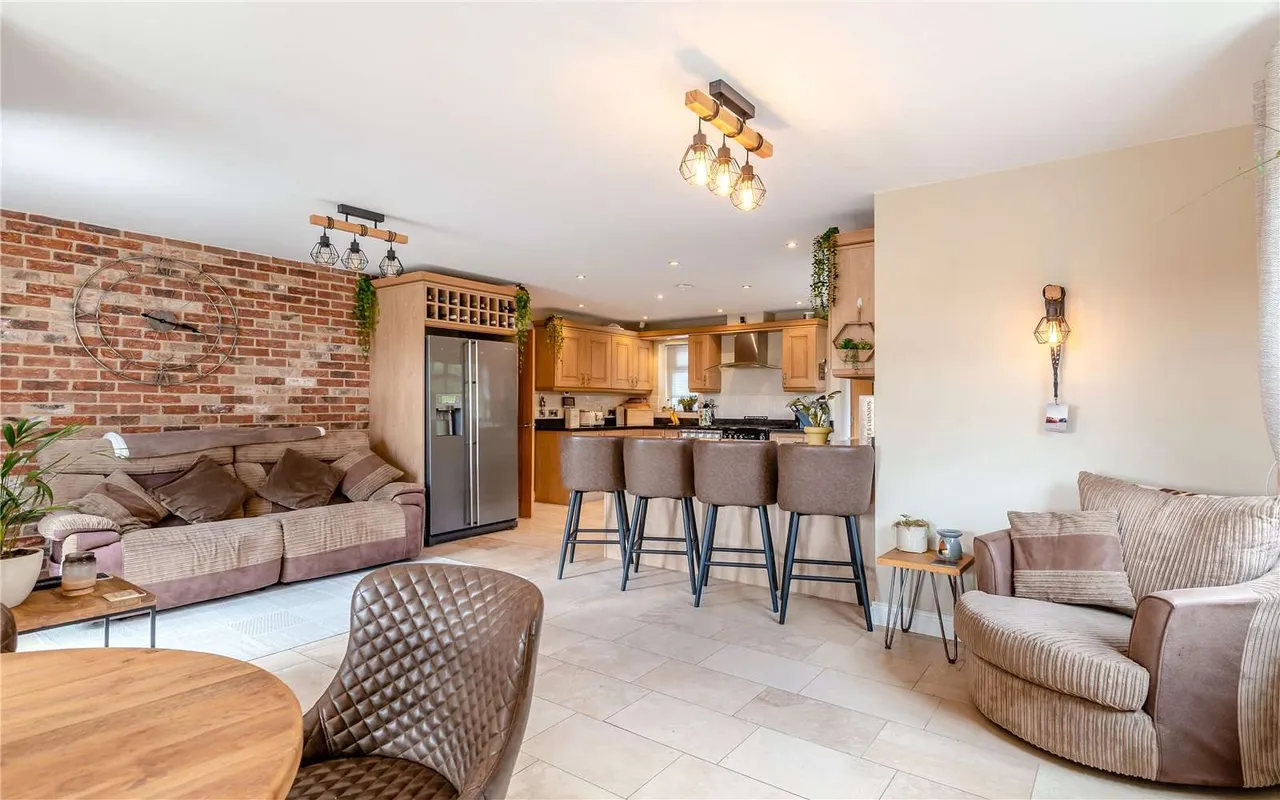 Station Road, Waddington, Lincoln, Lincolnshire, LN5 9QT, photo 9
