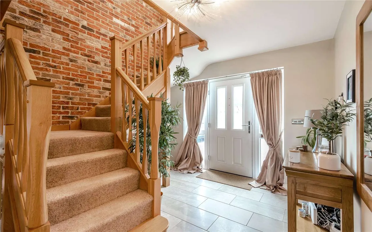Station Road, Waddington, Lincoln, Lincolnshire, LN5 9QT, photo 6