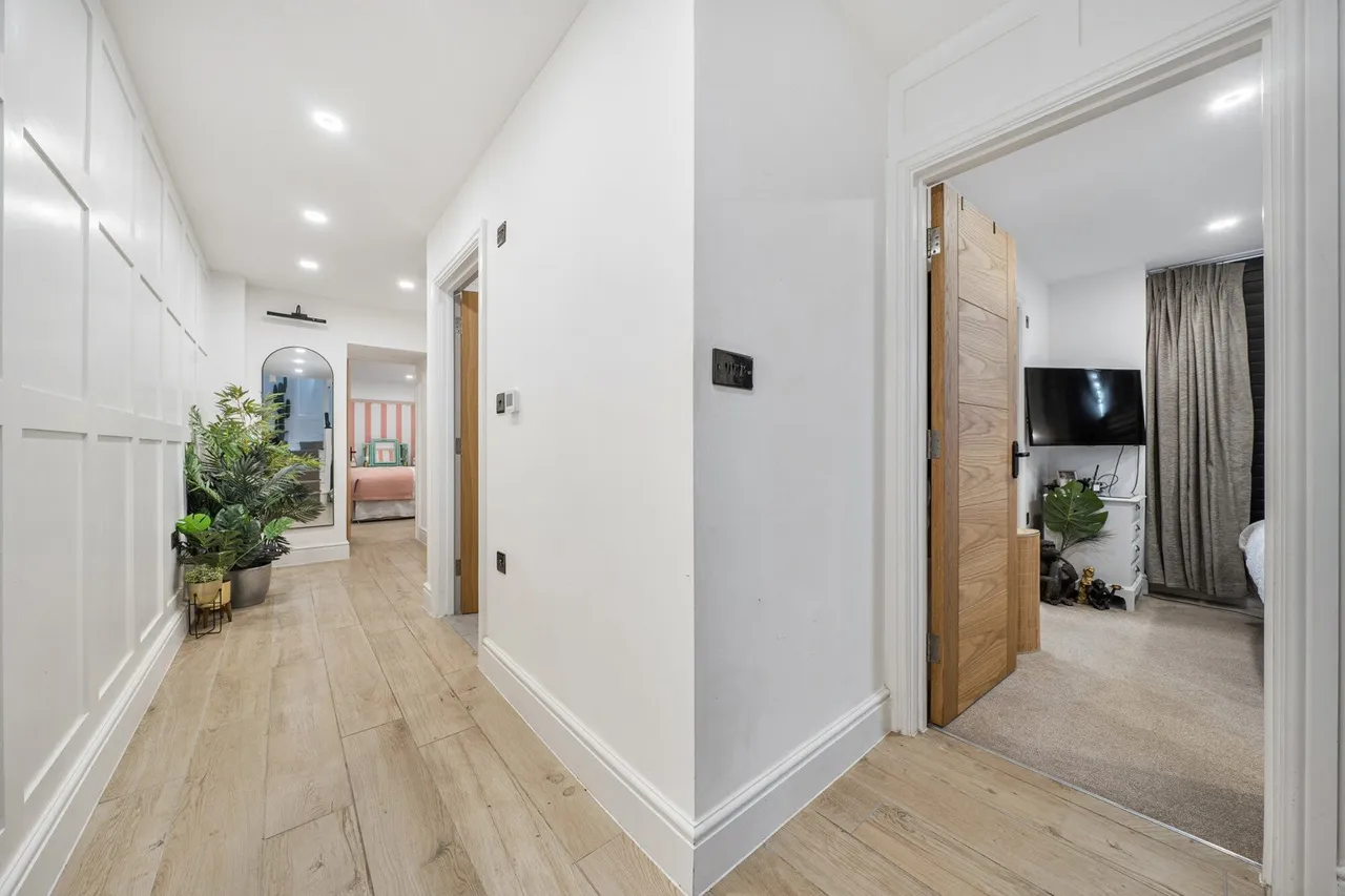 Foxbury Close, Seal, TN15, photo 13