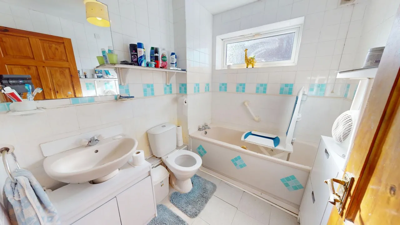 Bowfell Grove, Adderley Green, ST3, photo 5