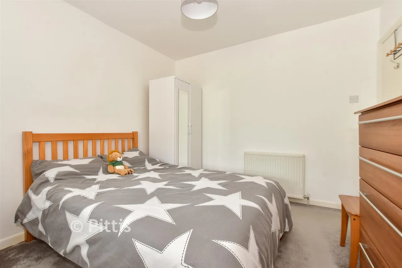 Newport Road, Apse Heath, PO36, photo 13