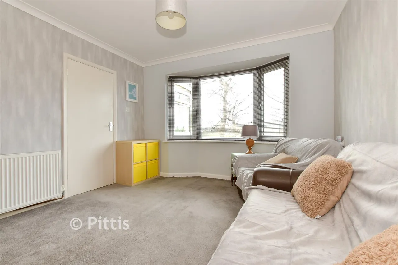 Newport Road, Apse Heath, PO36, photo 4