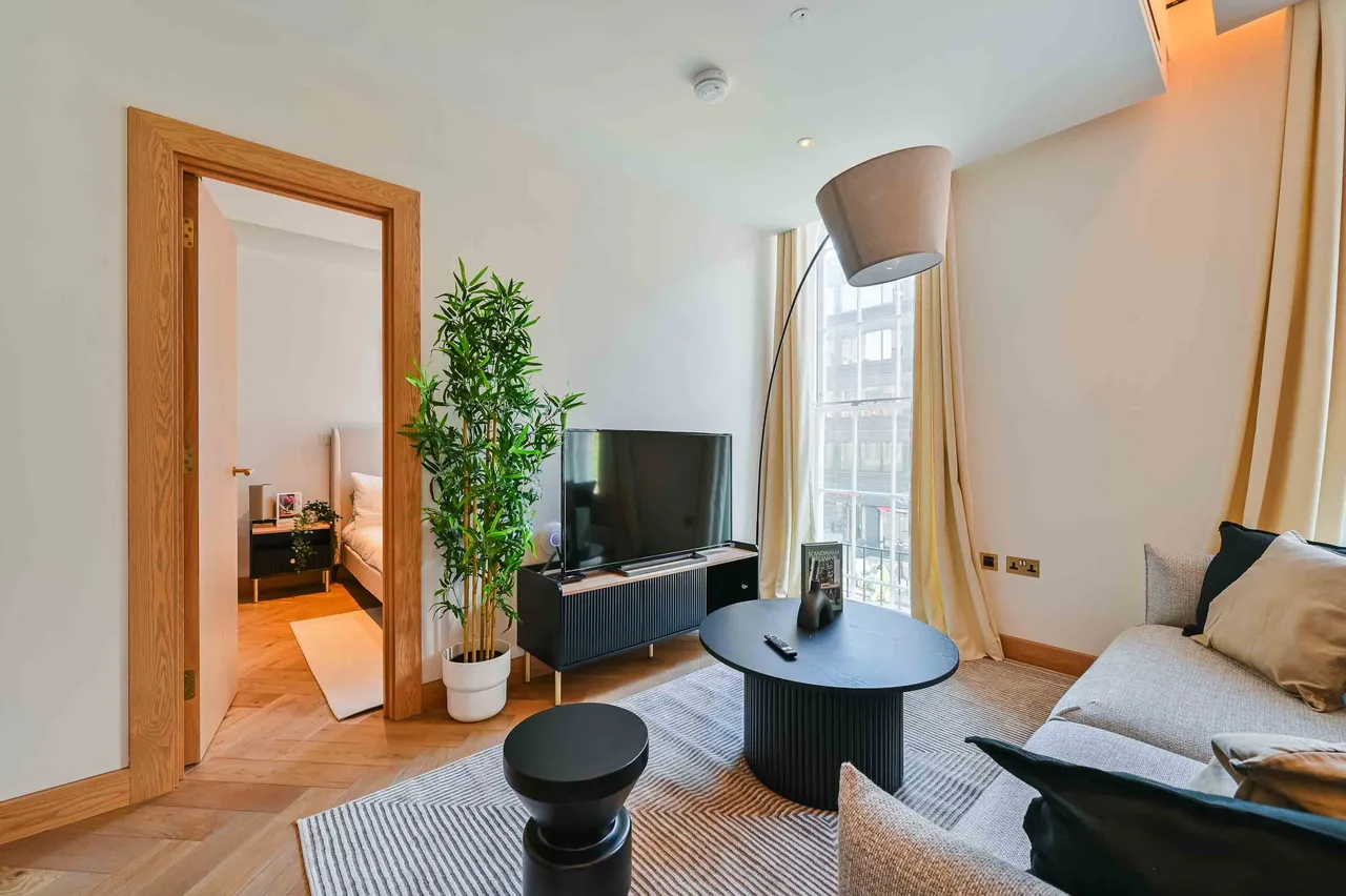 Flat 1, 98 Baker Street, photo 4