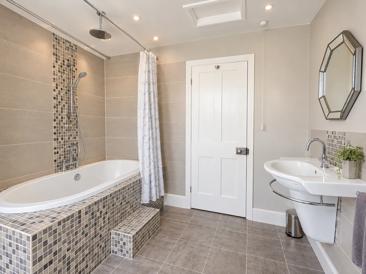 Cedars Road, Exeter, photo 9