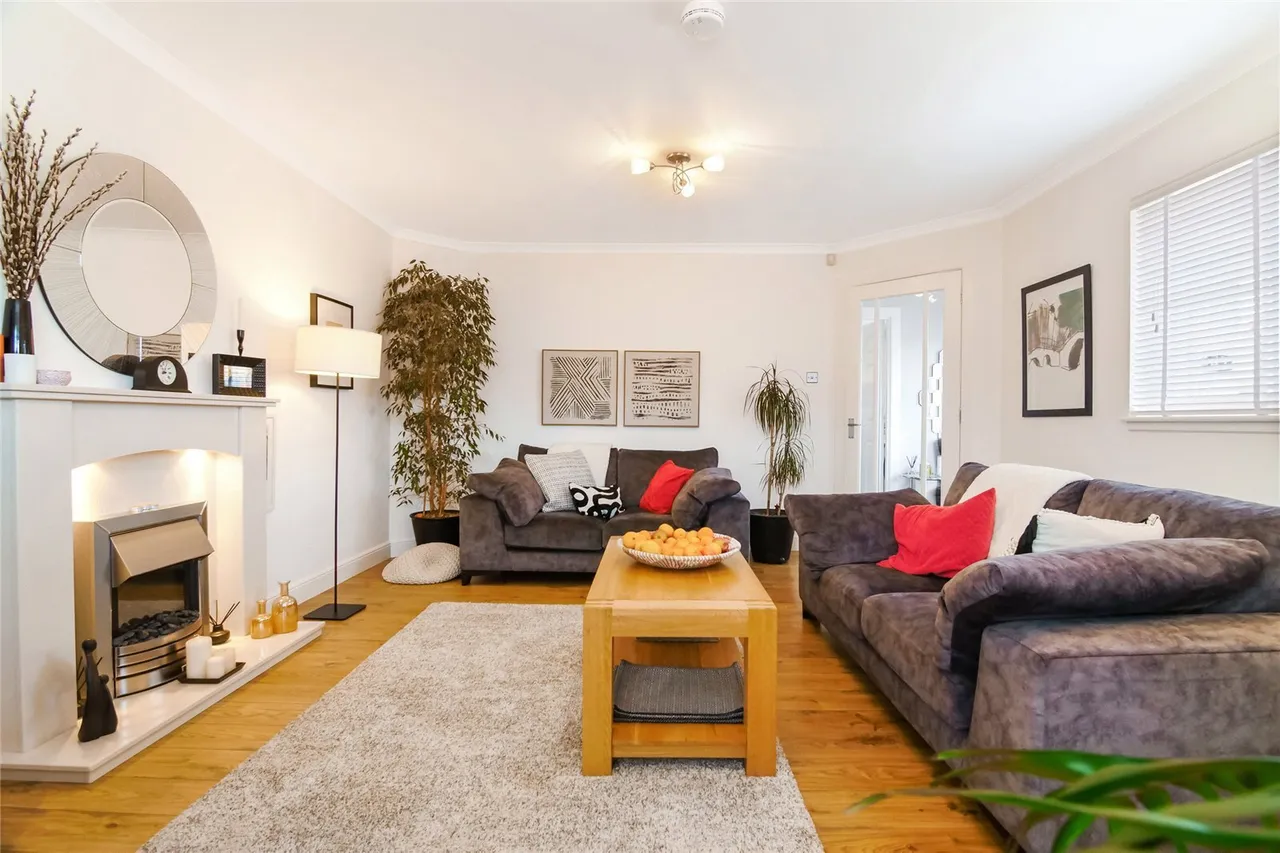 Redwood Crescent, Cambuslang, Glasgow, South Lanarkshire, G72, photo 7