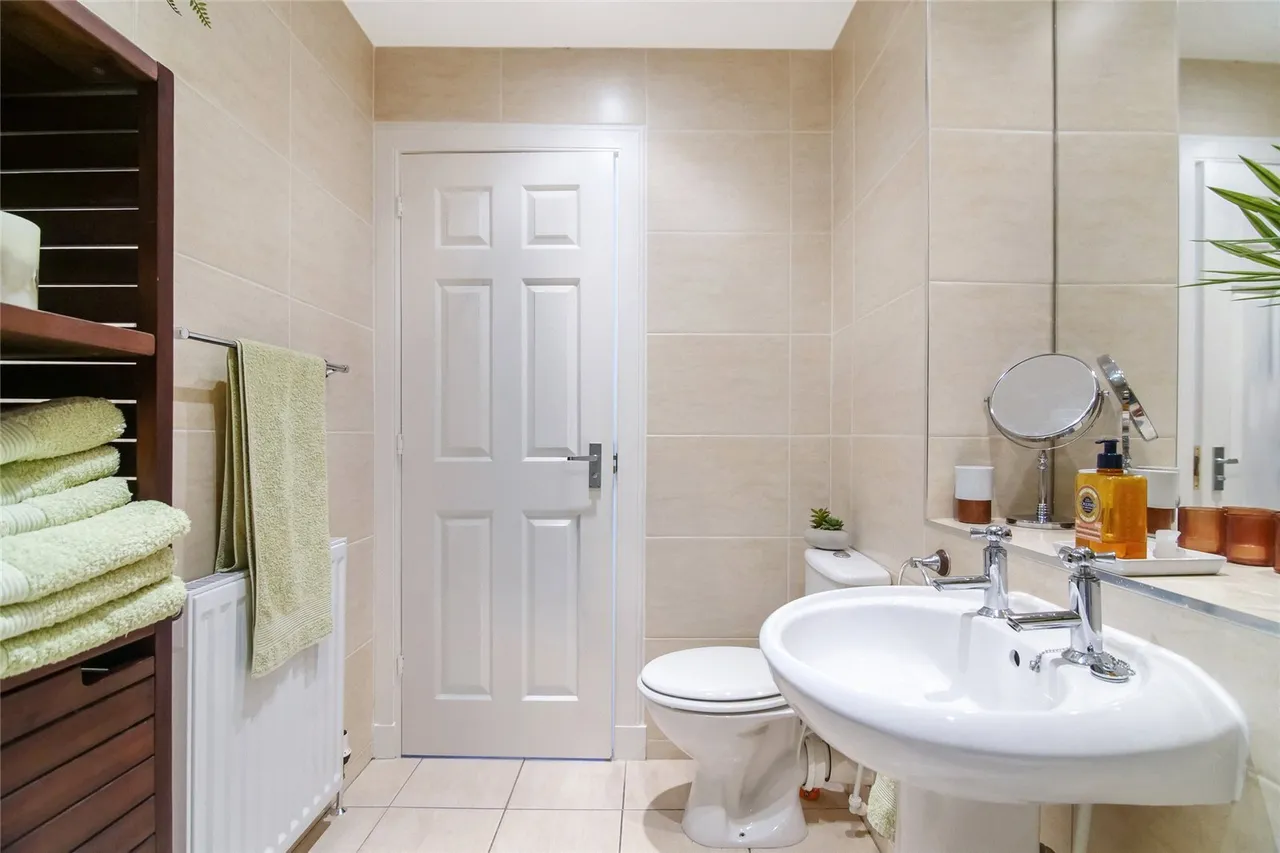 Redwood Crescent, Cambuslang, Glasgow, South Lanarkshire, G72, photo 12