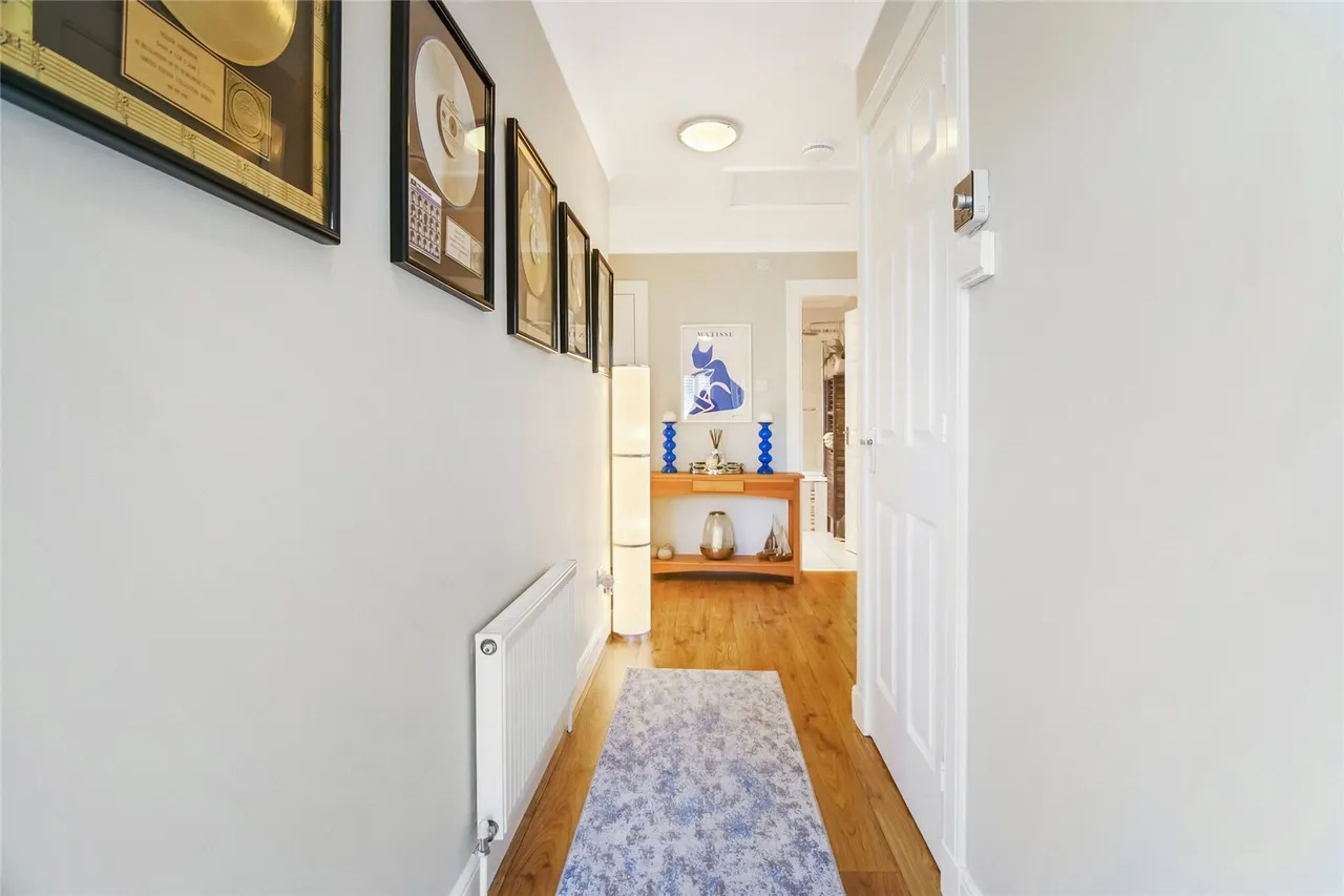 Redwood Crescent, Cambuslang, Glasgow, South Lanarkshire, G72, photo 3