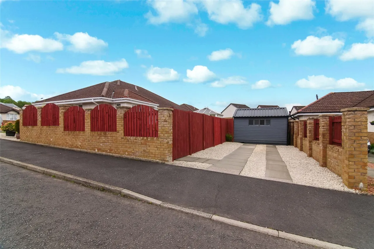 Redwood Crescent, Cambuslang, Glasgow, South Lanarkshire, G72, photo 18