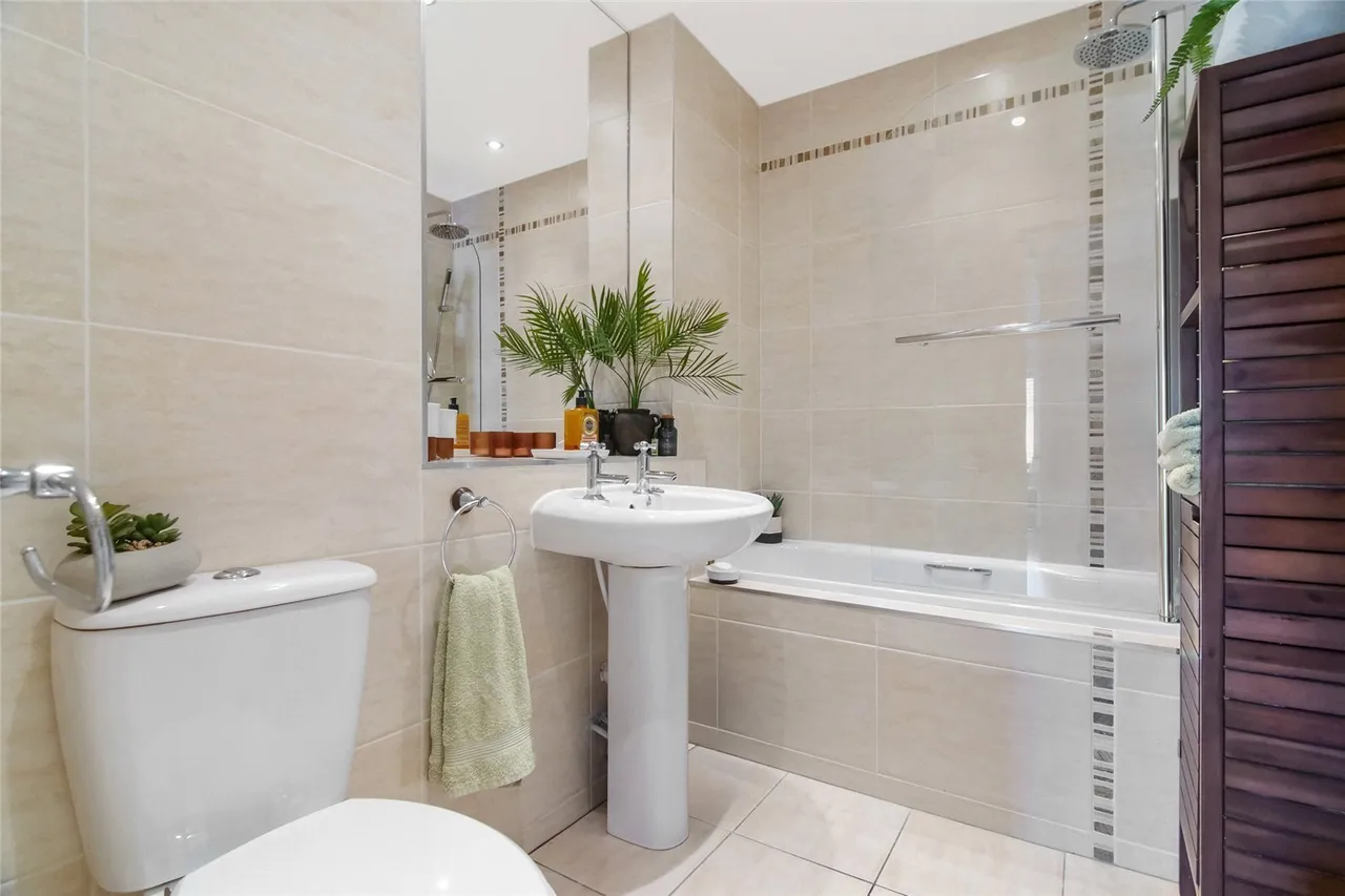 Redwood Crescent, Cambuslang, Glasgow, South Lanarkshire, G72, photo 11