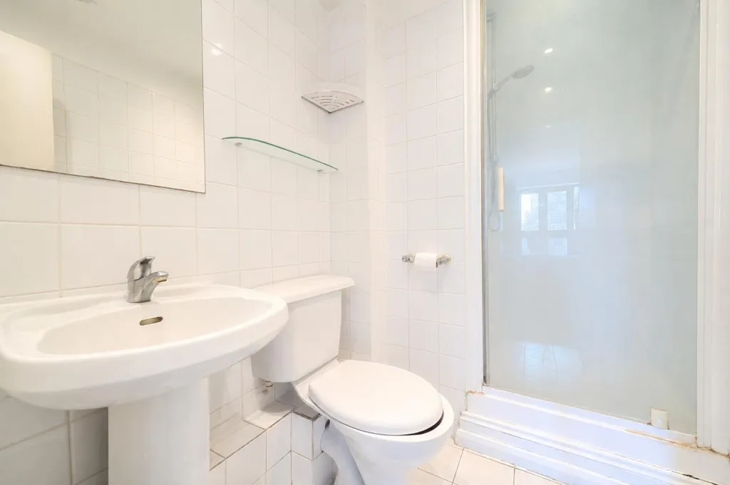 Plough Way, London, photo 21
