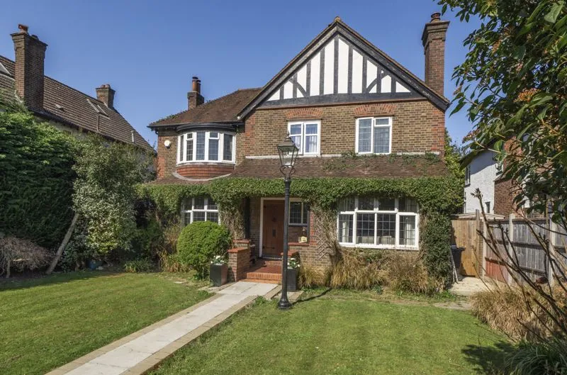 Brighton Road, Purley CR8 4HB, photo 18